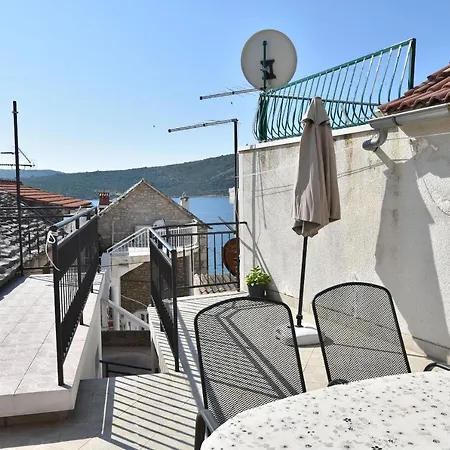 Miledina Apartment Primosten