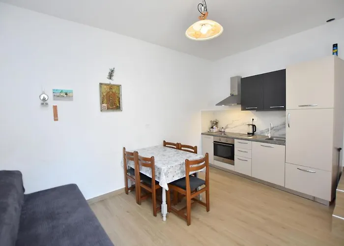 Apartamento Miledina Primošten