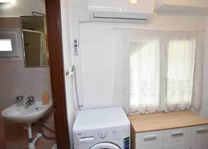 Miledina * פרימוסטן